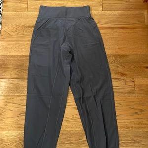 Halara Joggers